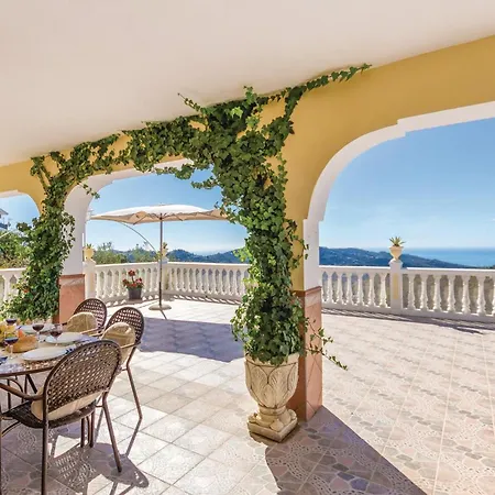 Holiday home Gorgeous In
